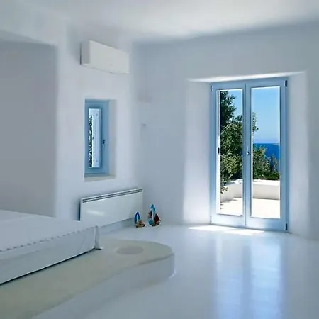 Villa Alyki Sleeps 10 Pool Air Con