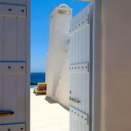 Alyki Sleeps 10 Pool Air Con Villa *